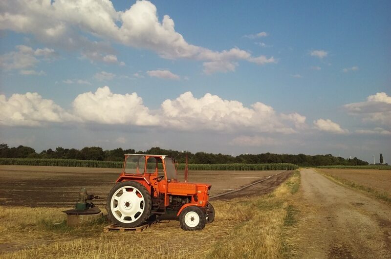 Traktor beim Pumpen