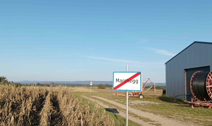 Zwei Spielplätze in Marchegg